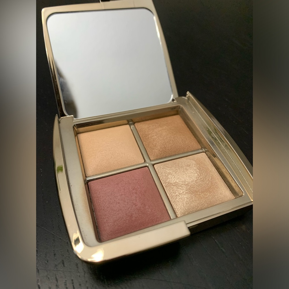 Hourglass Ambient Lighting Palette Edit Mini Sculpture Unlocked